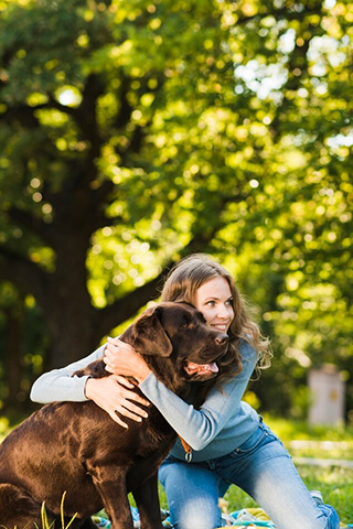 Ein Lebenlang gute Freunde: Mensch und Hund